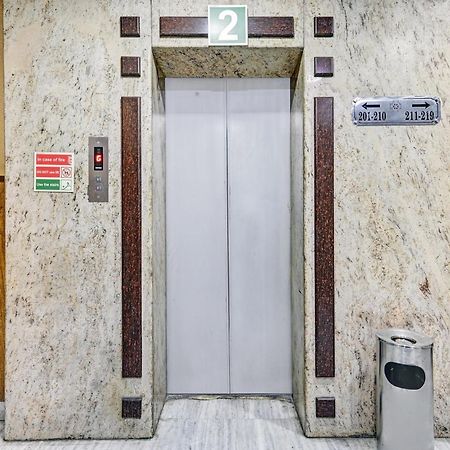 Super Townhouse Oak Hotel Belsons Taj Mahal Secundurabad Екстериор снимка