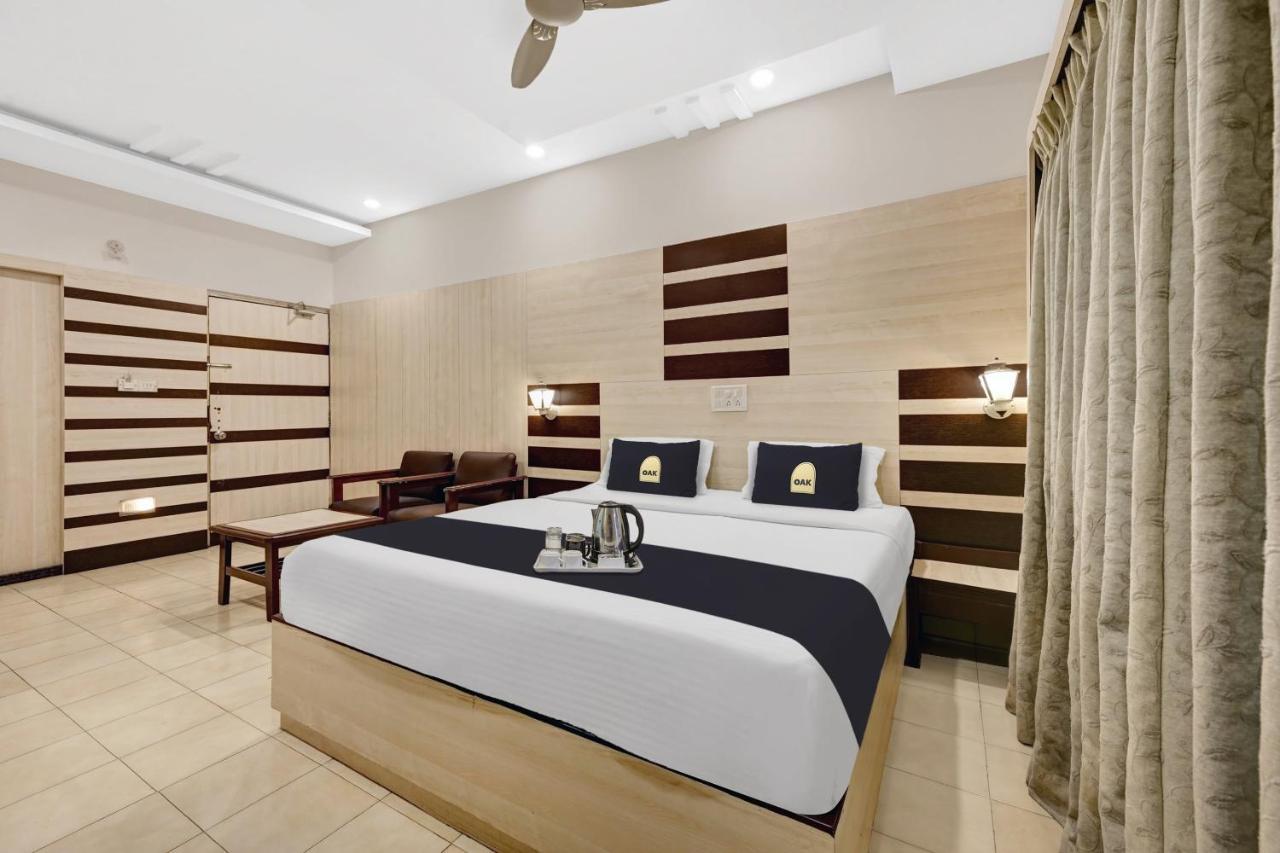 Super Townhouse Oak Hotel Belsons Taj Mahal Secundurabad Екстериор снимка