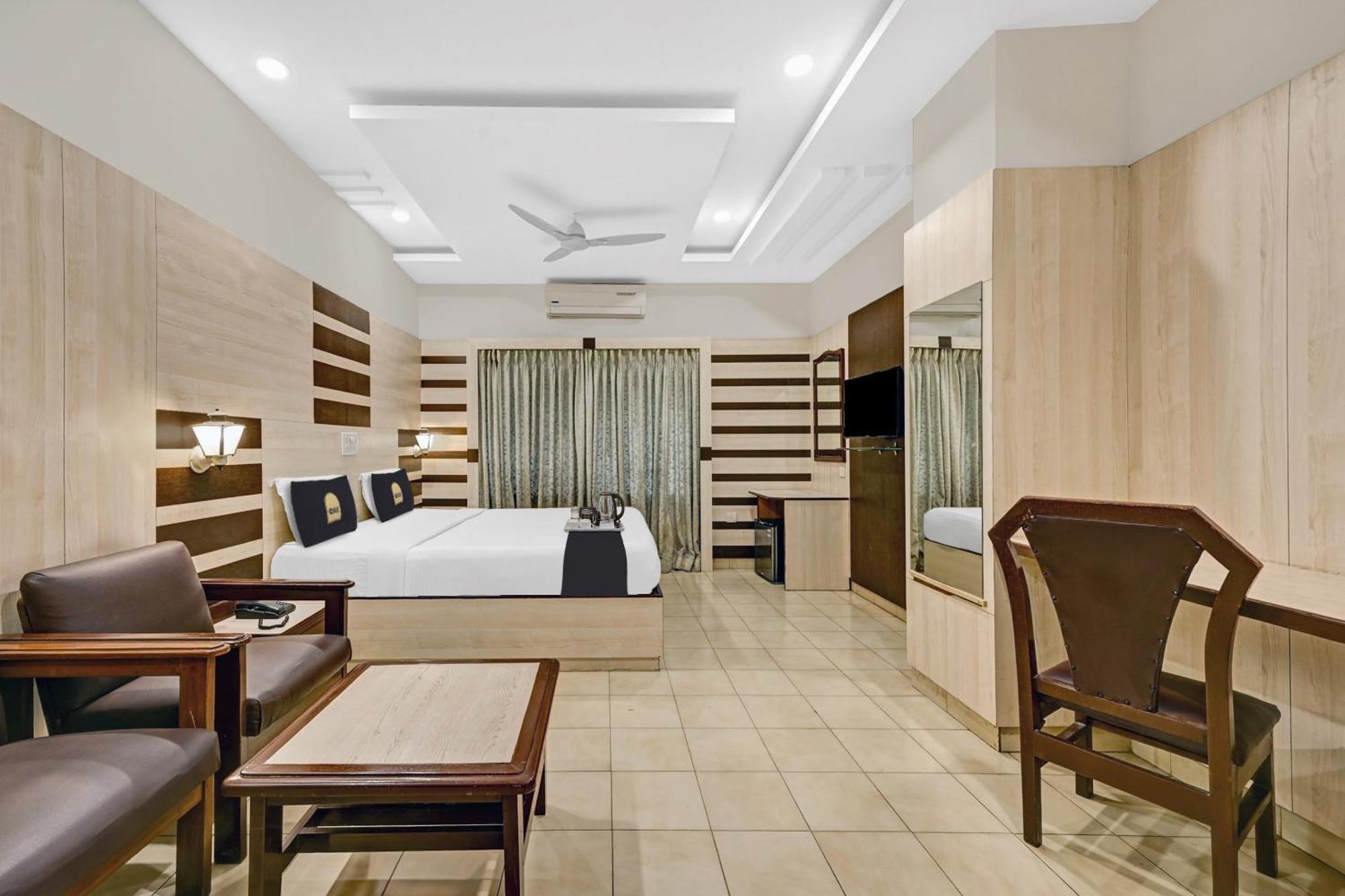 Super Townhouse Oak Hotel Belsons Taj Mahal Secundurabad Екстериор снимка
