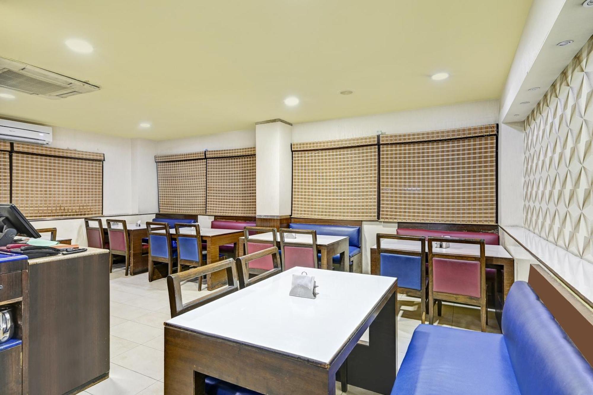 Super Townhouse Oak Hotel Belsons Taj Mahal Secundurabad Екстериор снимка